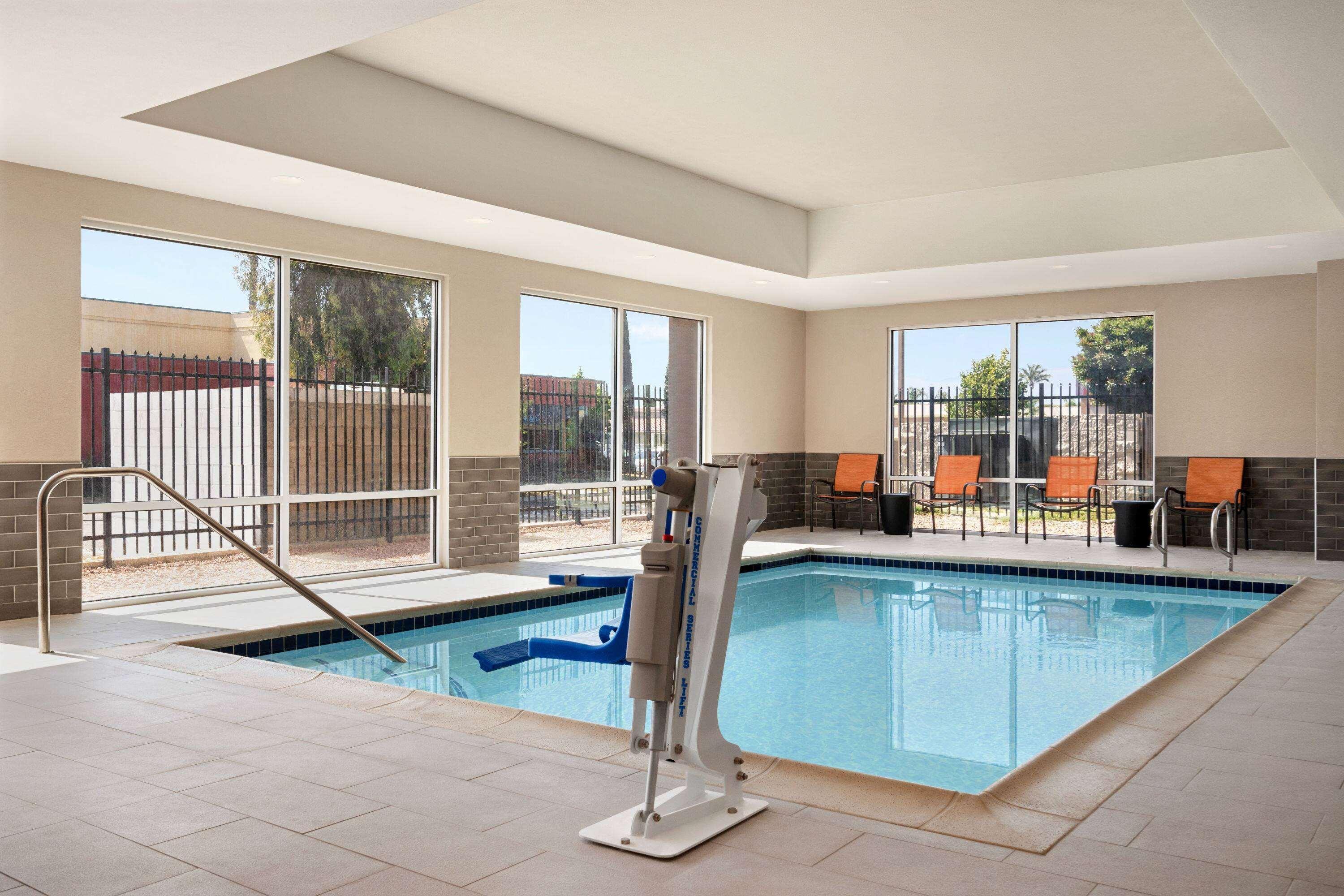 La Quinta & By Wyndham Hotel 2*