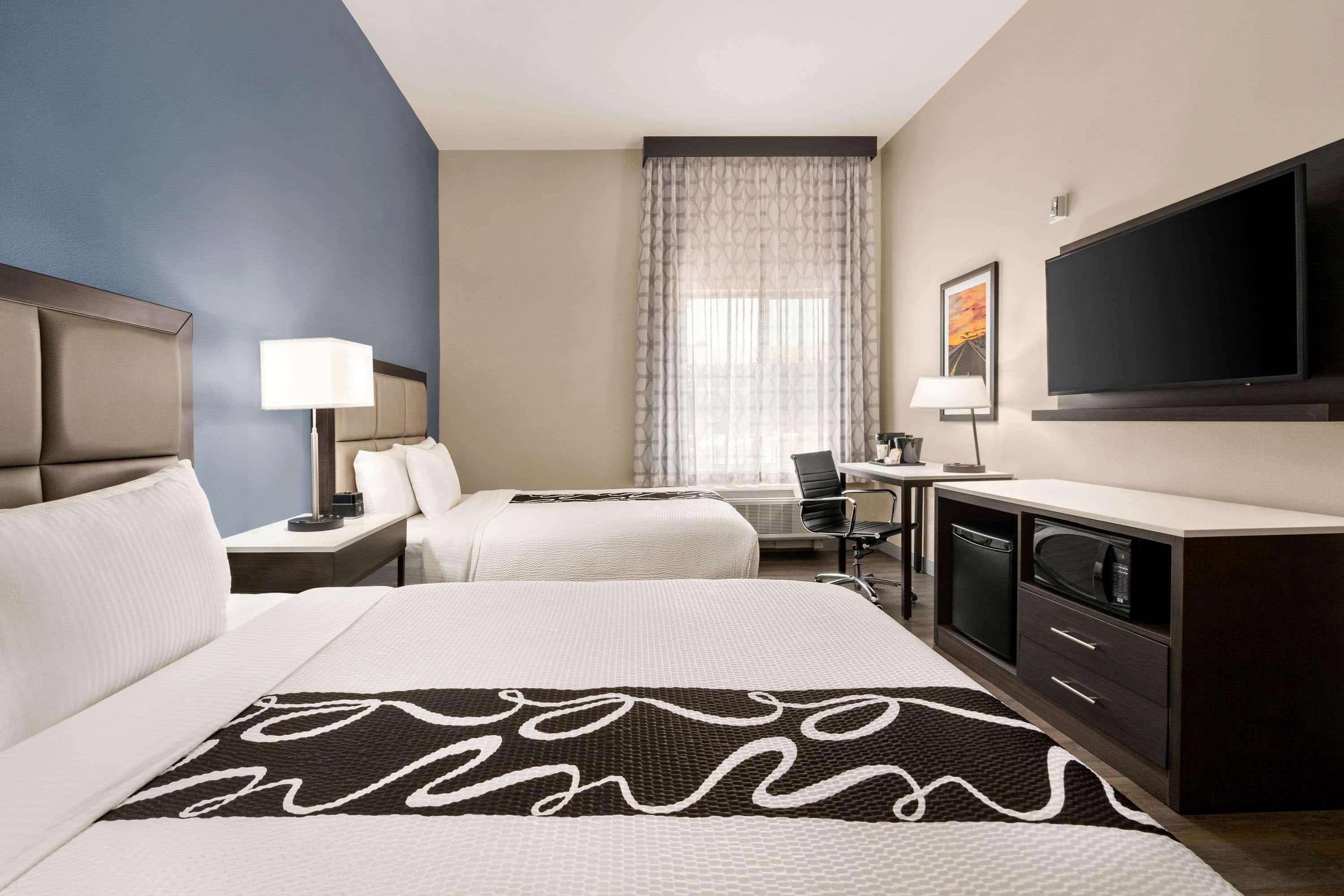 La Quinta & By Wyndham Hotel
