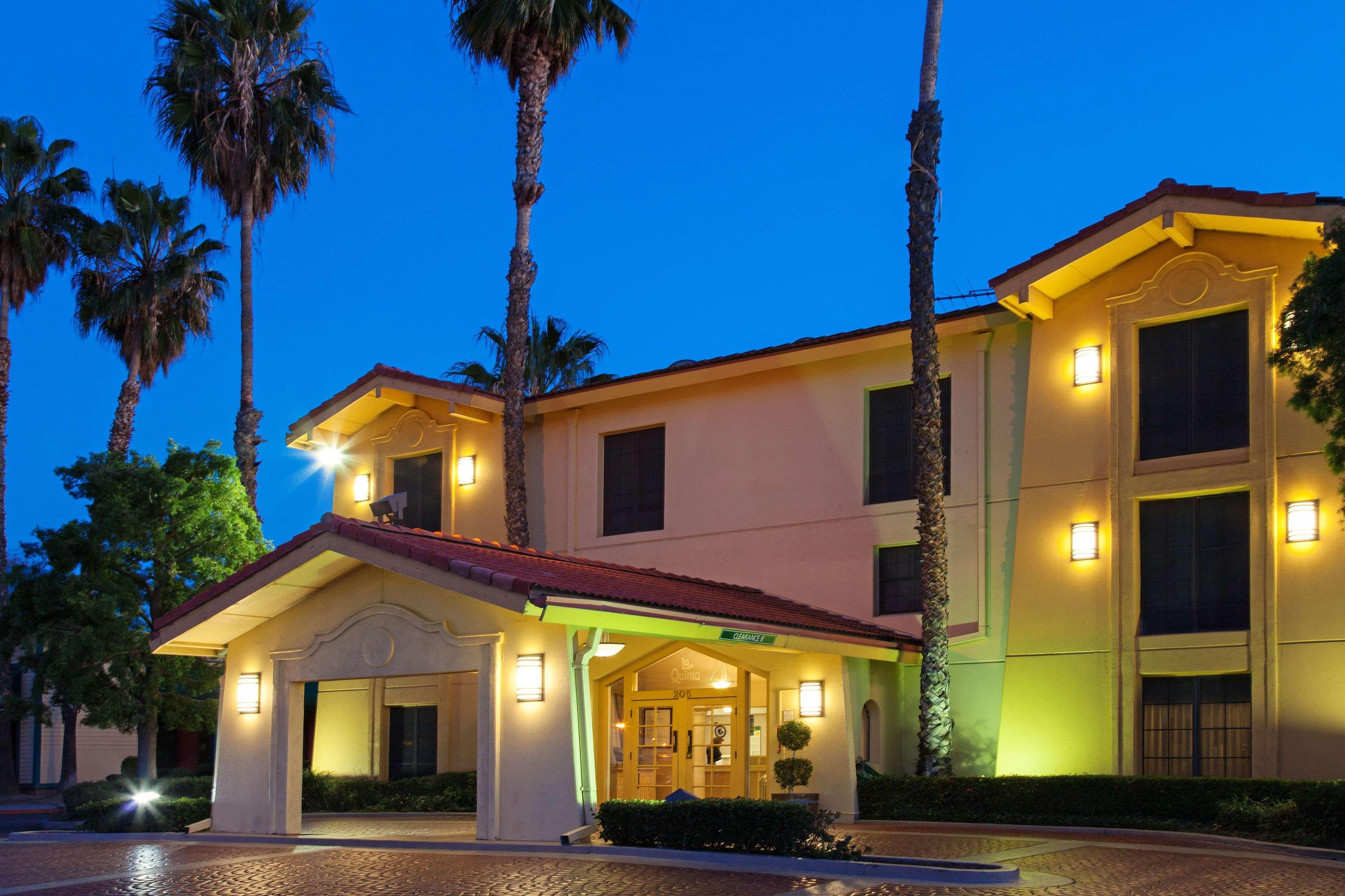 Hotel La Quinta & By Wyndham